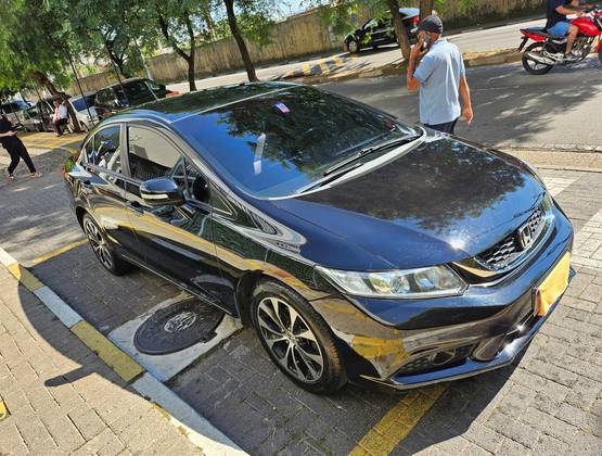 HONDA CIVIC 2.0 LXR 16V FLEX 4P AUTOMÁTICO